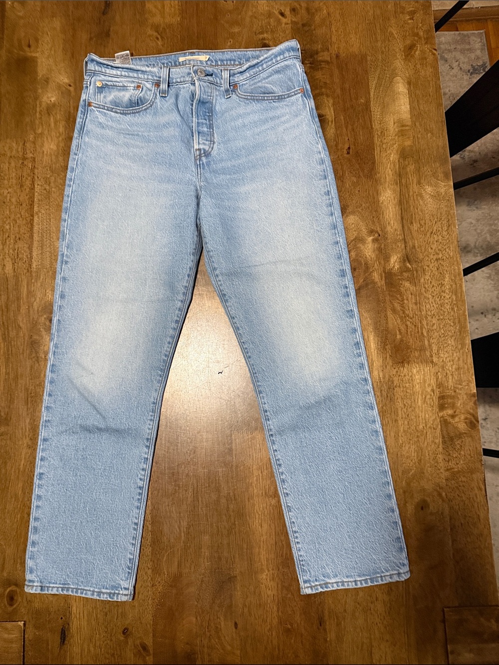 Levi's Light Wash Women's Straight Jeans